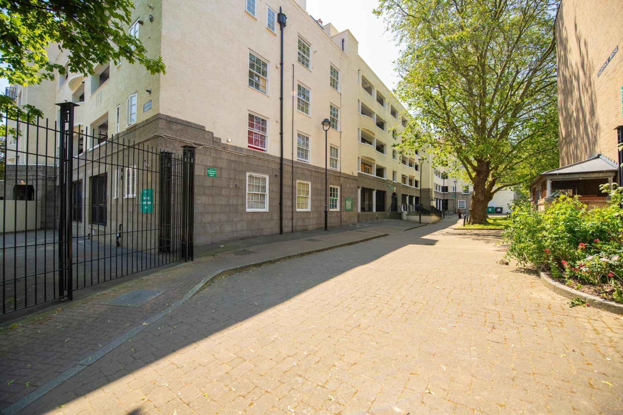 Stylish Central Kings Cross 2 Bedroom Flat 伦敦 外观 照片