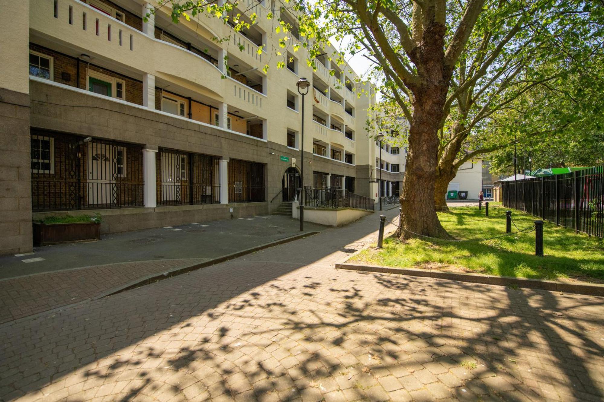 Stylish Central Kings Cross 2 Bedroom Flat 伦敦 外观 照片